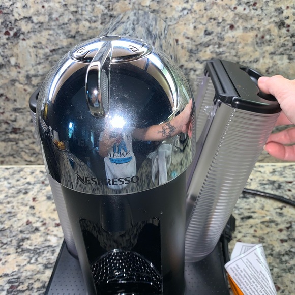 Nespresso Vertuoline - Picture 3 of 7